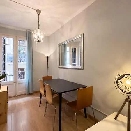 Aparteasy - Gracia Apartament Barcelona