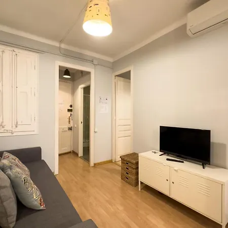 Apartment Aparteasy - Gracia Apartments