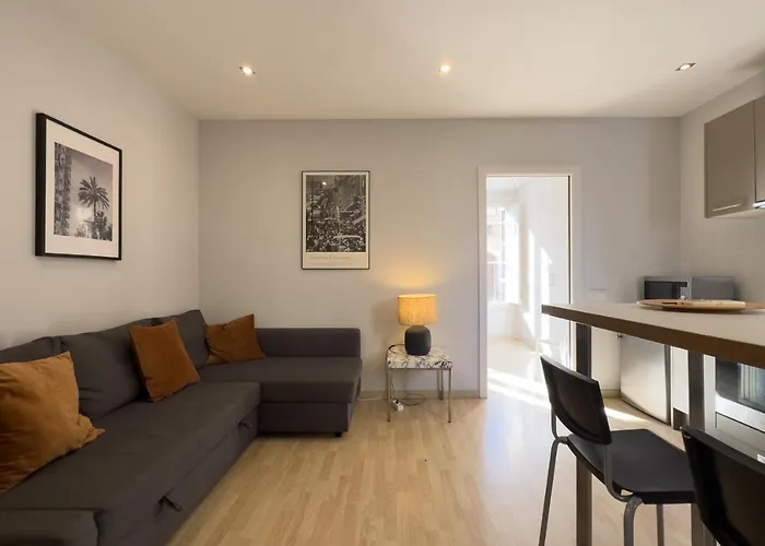 Apartment Aparteasy - Gracia Apartments