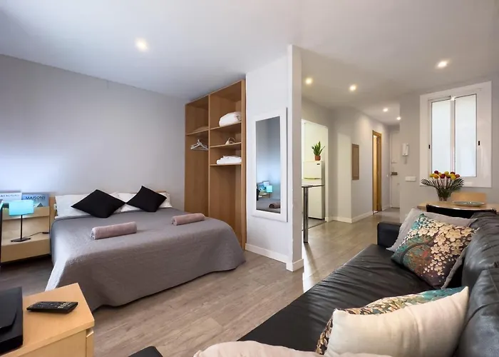 Aparteasy - Gracia Apartments